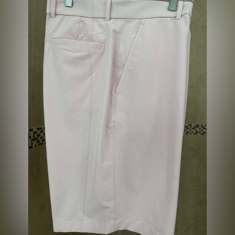 Nike Men's Soft Pink Golf Shorts